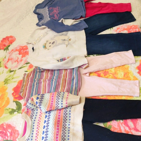 Bundle Lot of sweaters, tops jeans and pants - Picture 2 of 11